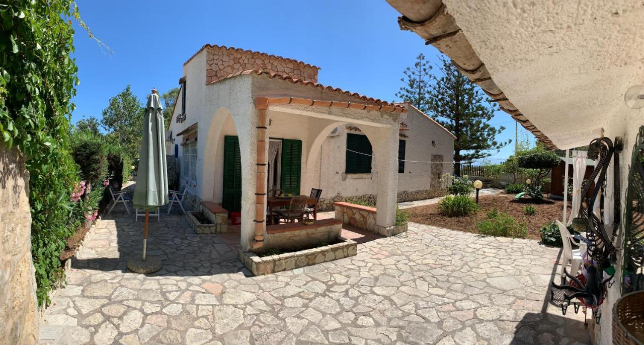Villa Michela Scopello  Extérieur photo